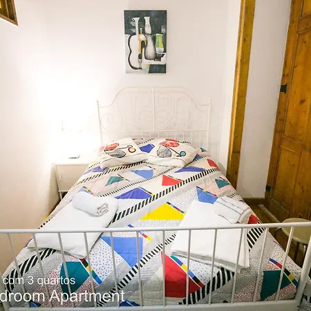 Akicity Alfama Classic Apartment *